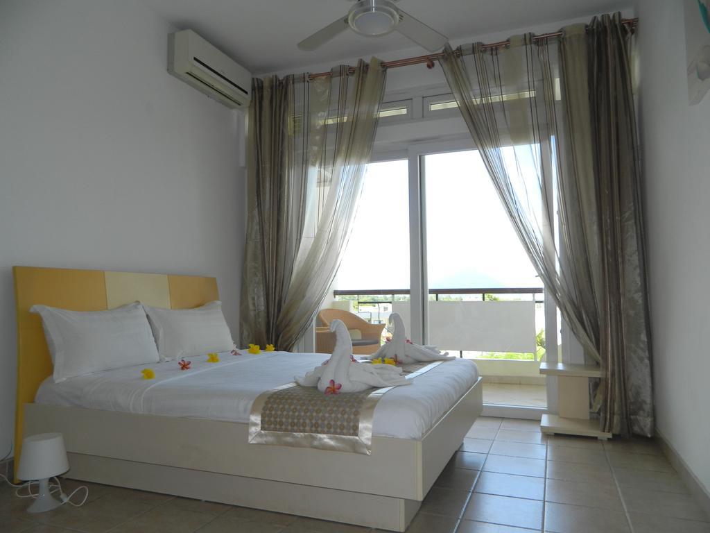 West Coast View Studios & Appartment Flic en Flac Екстер'єр фото