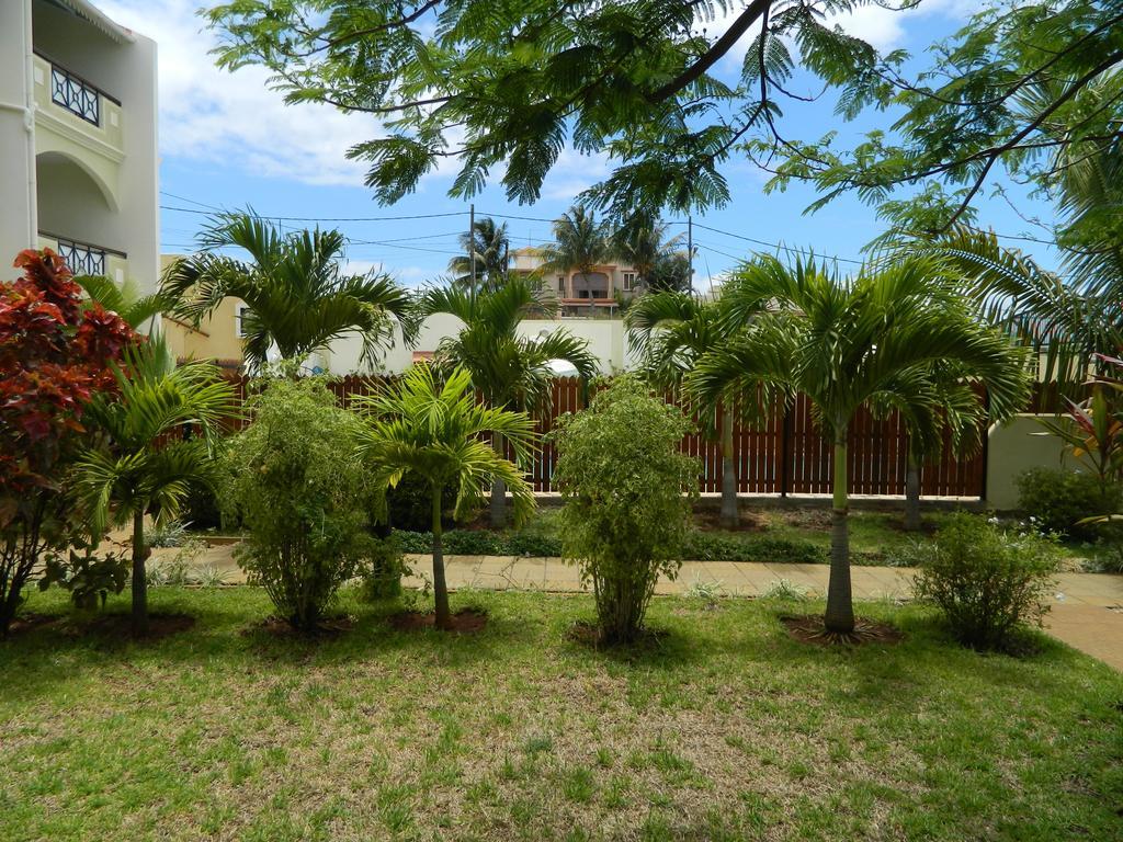West Coast View Studios & Appartment Flic en Flac Екстер'єр фото
