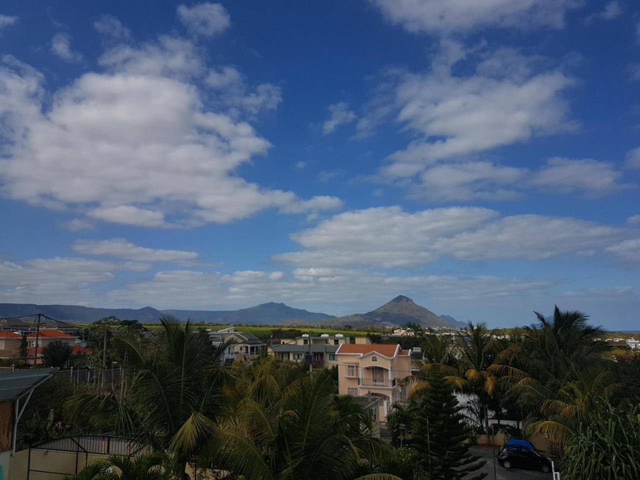 West Coast View Studios & Appartment Flic en Flac Екстер'єр фото