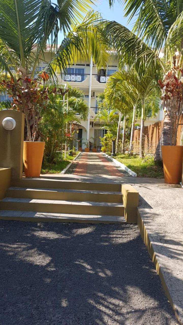 West Coast View Studios & Appartment Flic en Flac Екстер'єр фото